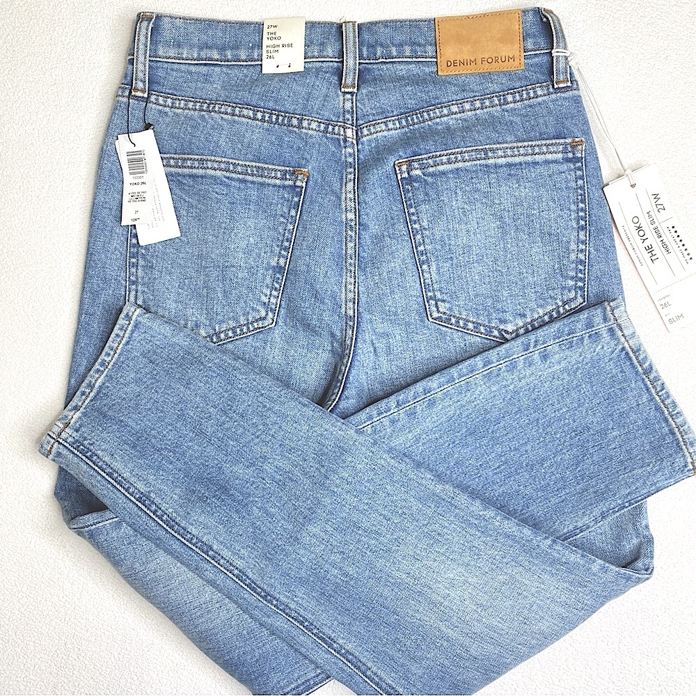 Denim Forum Aritzia 'The Yoko High Rise' Slim
High-waisted Denim Jeans Size (27) - Picture 9 of 15